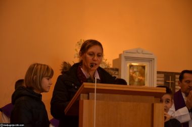 Otvori galeriju Zajednica-Vjera-i-svijetlo_06.JPG