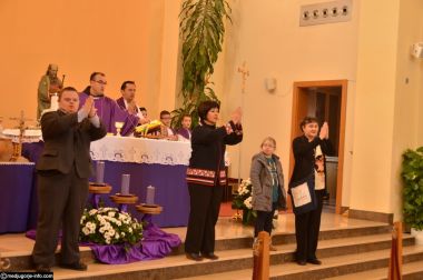 Otvori galeriju Zajednica-Vjera-i-svijetlo_14.JPG