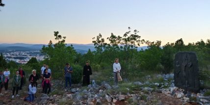 Otvori galeriju molitva-za-svecenike-medugorje_6.jpg