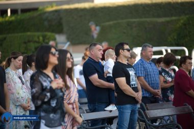 Otvori galeriju sveta-misa-medugorje-blagoslov-djece_01.jpg