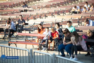 Otvori galeriju sveta-misa-medugorje-blagoslov-djece_16.jpg