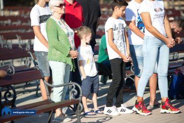 Otvori galeriju sveta-misa-medugorje-blagoslov-djece_26.jpg