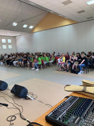 Otvori galeriju hodocasce-obitelji-kraljici-mira-u-medugorje_4.JPG