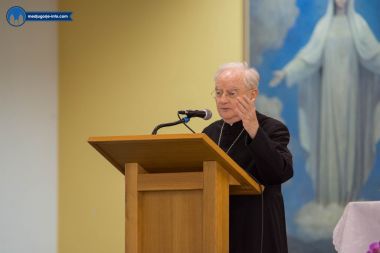 Otvori galeriju predavanje-hosera-francuskim-hodocasnicima-13.jpg