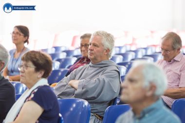 Otvori galeriju predavanje-hosera-francuskim-hodocasnicima-5.jpg