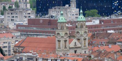 U središtu Zagreba - Misa u podne u pauzi radnog vremena