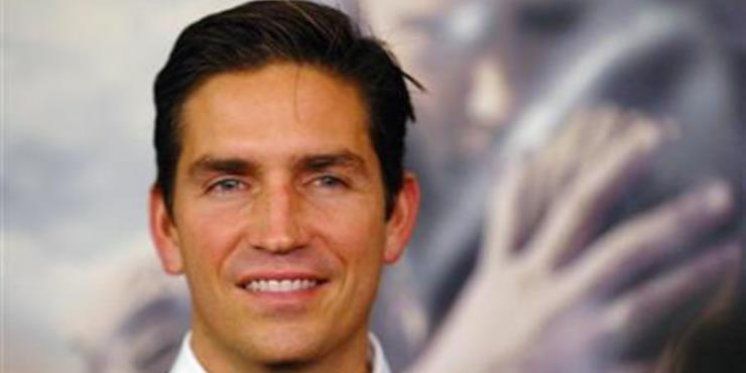 JIM CAVIEZEL: ‘Nismo ni svjesni da mi svaki dan nanovo razapinjemo Isusa’!