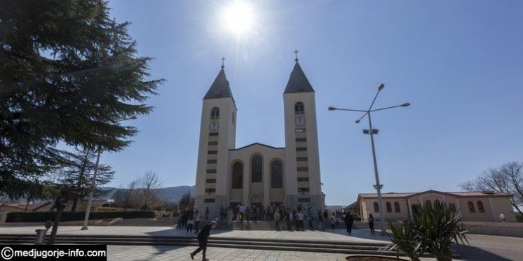 L&#039;ANNUNCIO PARROCCHIALE E PROGRAMMA DI PREGHIERA A MEDJUGORJE (11 – 17 maggio)