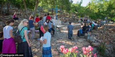 Molitva i pjesma kod Plavog križa