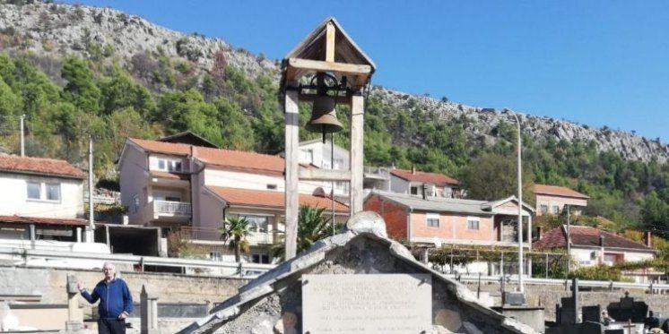 HERCEGOVAČKA TRADICIJA Običaj cjelonoćnog zvonjenja na groblju u noći sa blagdana Svih svetih na blagdan Dušnog dana