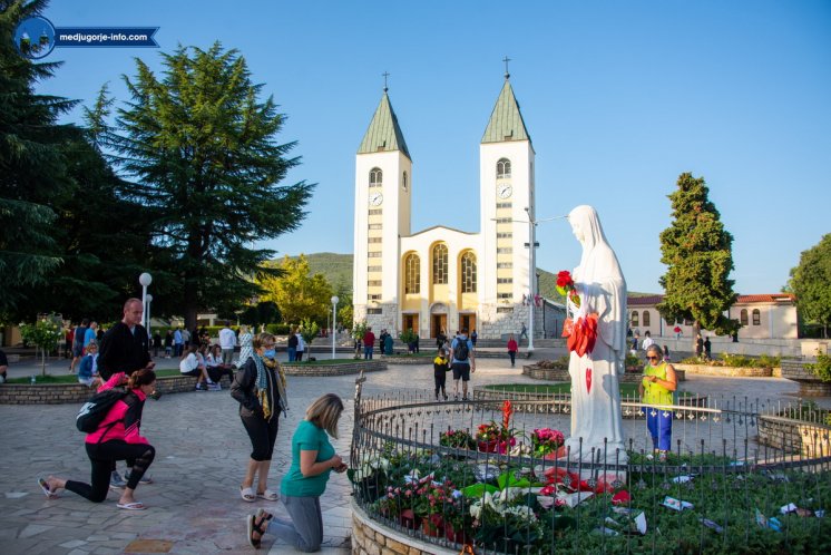 Župne obavijesti i molitveni program u Međugorju