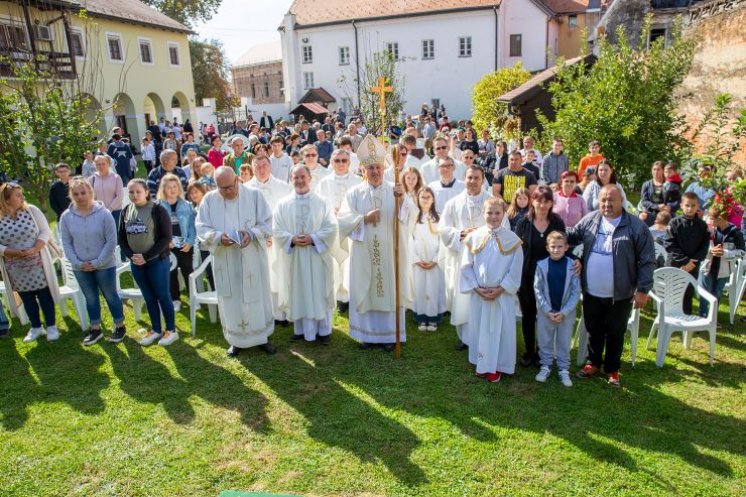 BISKUP KOŠIĆ Obitelj je najviše ugrožena