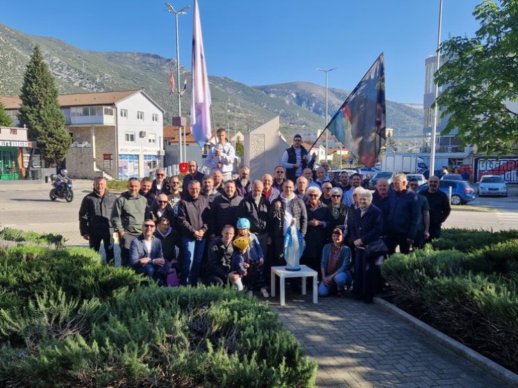 MUŠKA MOLITVA KRUNICE: MOLITVA ZA KONTROLU SAMOGA SEBE!