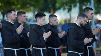 OD OSMORICE, TROJICA NOVOZAVJETOVANIH NOVAKA JE IZ MEĐUGORJA