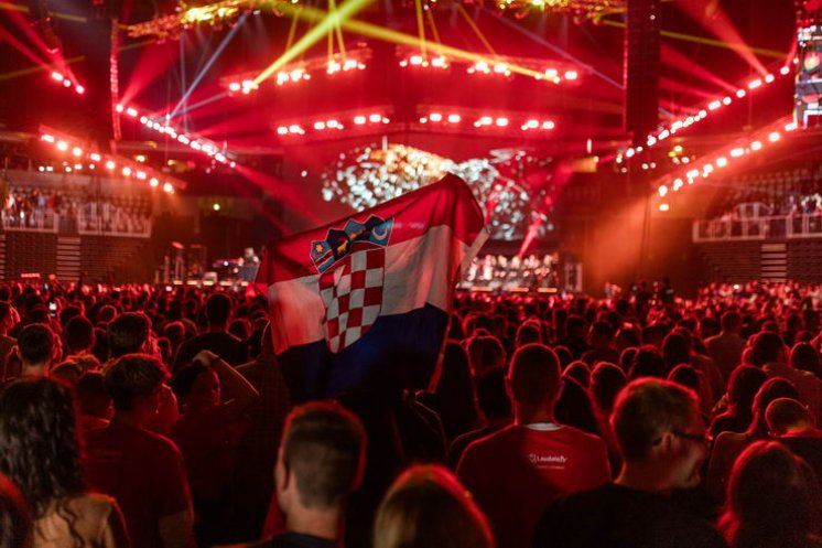 &quot;Domu mom&quot; se vraća: večer koja je rasplamsala domoljubni žar ponovno u Zagrebu!