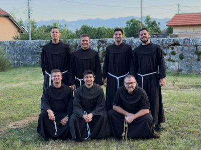 NAJAVA POLAGANJA SVEČANIH ZAVJETA