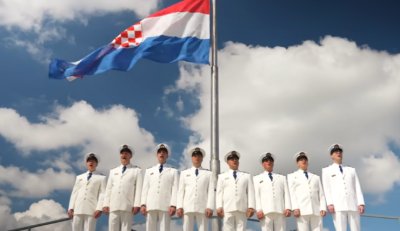 Vojni novinari proglasili spot „Ako ne znaš šta je bilo“ Klape HRM-a najboljim