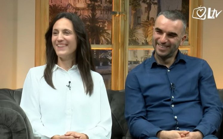 VIDEO Svjedočanstvo bračnog para Vidić iz Čitluka: Susret s Bogom su doživjeli na klanjanju, vezu gradili u Međugorju, a zaručili se na Brdu Ukazanja