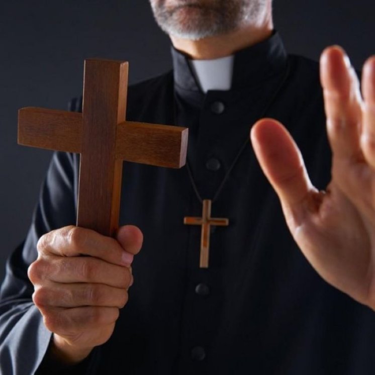 Stručnjak za egzorcizam: Trenutna svjetska situacija nije samo djelo zla