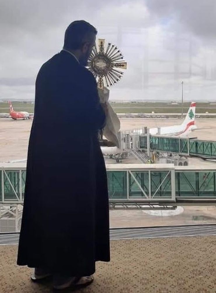 otac-allawi-aerodrom.jpg